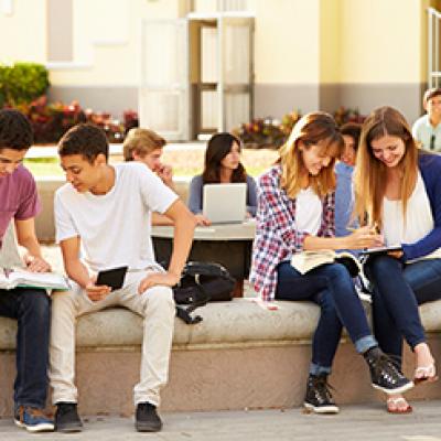IELTS 4.0. Cơ hội miễn thi Tốt nghiệp THPT môn Ngoại Ngữ